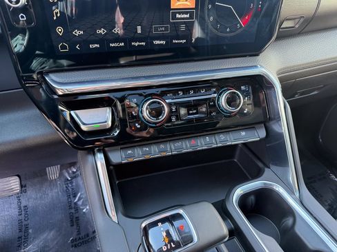 Used 2024 GMC Sierra 1500 Denali w/ Denali Reserve Package image 20