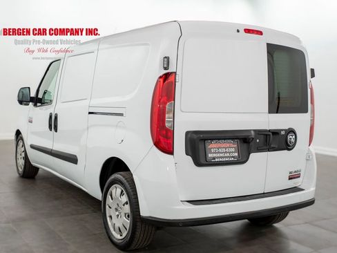 Used 2021 RAM ProMaster City Tradesman SLT image 9