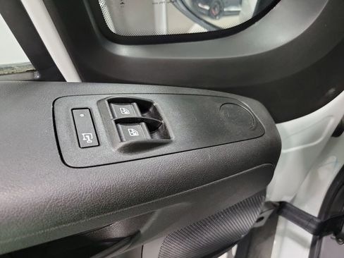 Used 2024 RAM ProMaster 2500 image 14