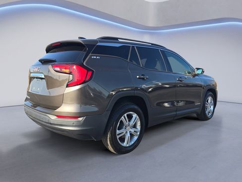 Used 2019 GMC Terrain SLE w/ Driver Convenience Package image 5