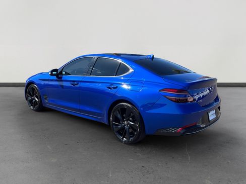 Used 2023 Genesis G70 2.0T w/ Sport Prestige Package RWD image 3
