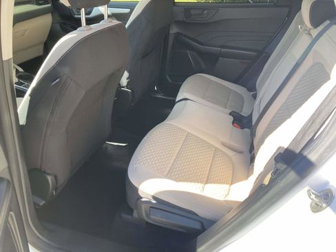 Used 2022 Ford Escape SE w/ Convenience Package image 16