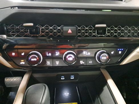 Used 2023 Honda Accord Touring image 21