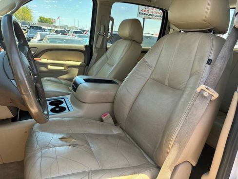 Used 2011 Chevrolet Silverado 1500 LTZ w/ LTZ Plus Package AWD/4WD image 17