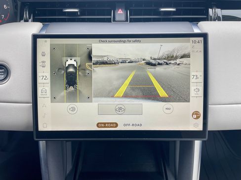 Certified 2024 Land Rover Discovery Sport S image 28