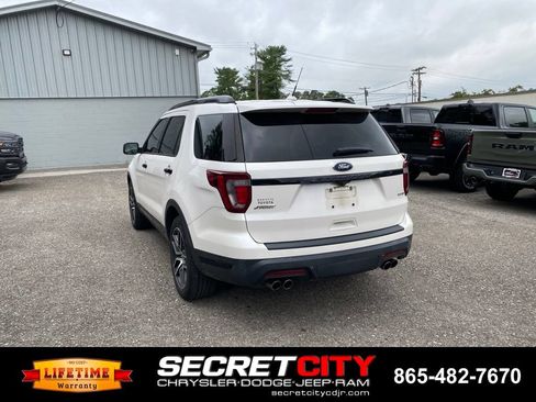 Used 2019 Ford Explorer Sport w/ Equipment Group 401A AWD/4WD image 7