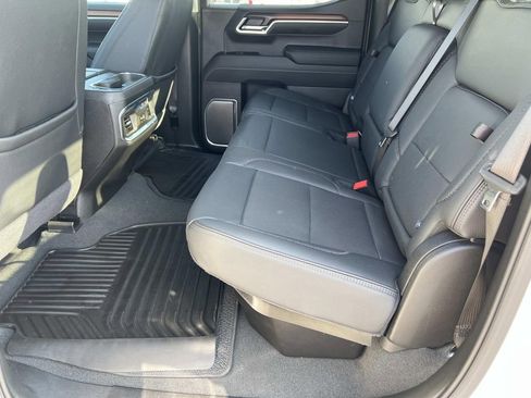 Used 2025 GMC Sierra 1500 Denali w/ Denali Reserve Package image 11