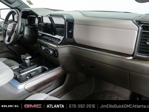 Certified 2024 GMC Sierra 1500 SLT w/ SLT Premium Plus Package AWD/4WD image 24