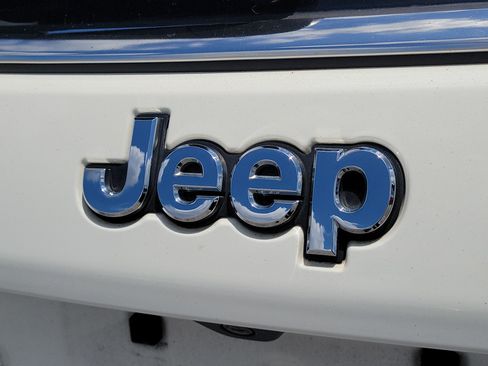 Used 2018 Jeep Compass Limited w/ Navigation Group AWD/4WD image 7