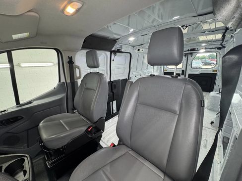 Used 2019 Ford Transit 150 148 Low Roof RWD image 13
