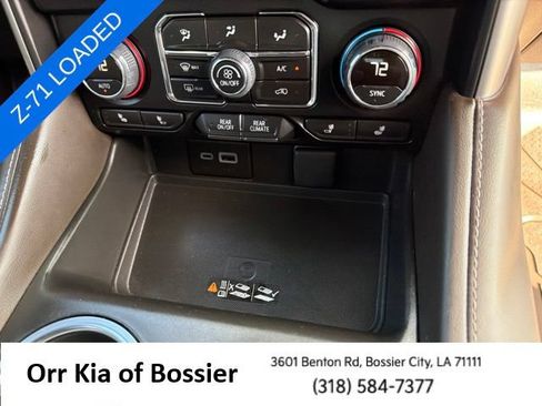 Used 2024 Chevrolet Tahoe Z71 w/ Luxury Package AWD/4WD image 36