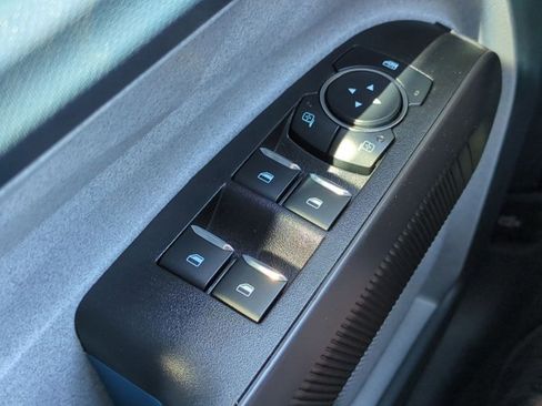 New 2026 Ford Maverick XLT image 22