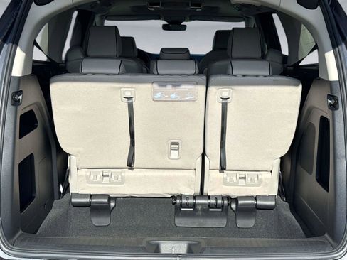 New 2026 Honda Odyssey Touring image 12