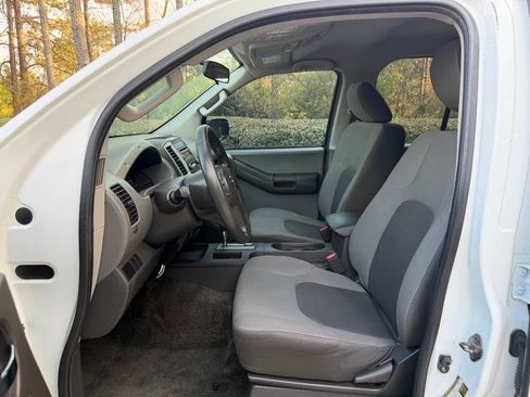 Used 2014 Nissan Xterra X image 17