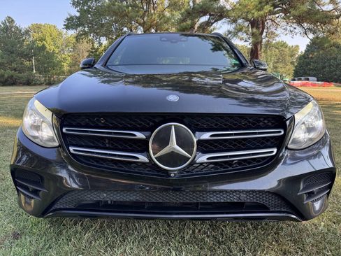 Used 2016 Mercedes-Benz GLC 300 4MATIC image 4