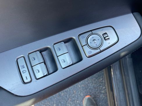 Used 2024 Hyundai Palisade SEL FWD image 8