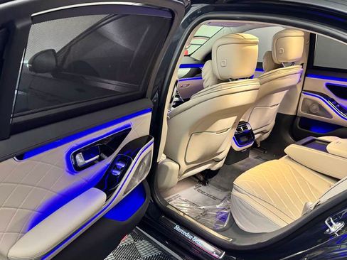 Used 2021 Mercedes-Benz S 580 4MATIC Sedan image 36