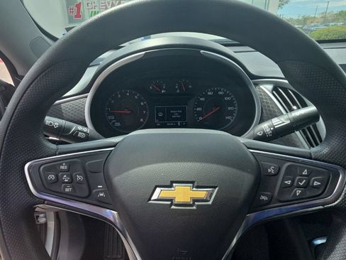 Used 2024 Chevrolet Malibu LT FWD image 13