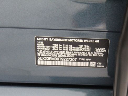 New 2026 BMW X7 xDrive40i w/ Premium Package image 17