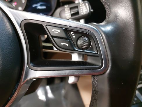 Used 2019 Porsche Macan AWD/4WD image 20