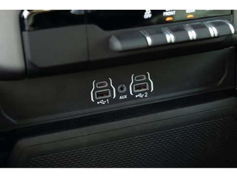 Used 2025 RAM 1500 Big Horn AWD/4WD image 26