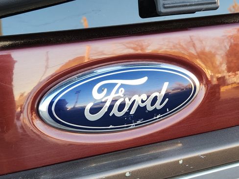 Used 2015 Ford Expedition EL Limited w/ Equipment Group 301A image 22