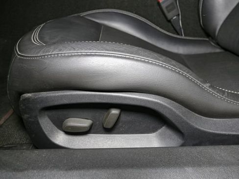 Used 2014 Chevrolet Corvette Stingray Coupe RWD image 32