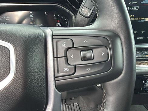 Used 2024 GMC Sierra 1500 SLE image 16