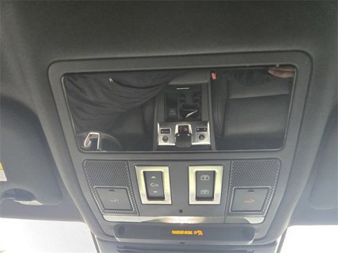 Used 2024 Jaguar F-PACE R-Dynamic S image 20