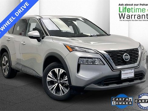 Used 2021 Nissan Rogue SV image 1