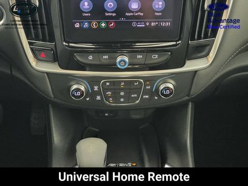 Used 2023 Chevrolet Traverse LT FWD image 26