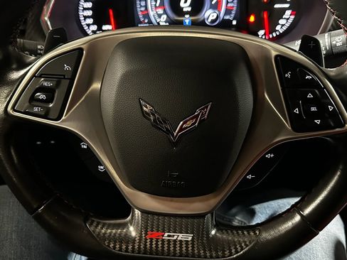 Used 2016 Chevrolet Corvette Z06 w/ 2LZ Preferred Equipment Group RWD image 37
