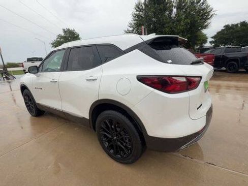 Used 2022 Chevrolet Blazer Premier w/ Enhanced Convenience Package FWD image 6