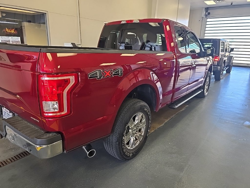 Used 2015 Ford F150 XLT w/ Equipment Group 302A Luxury AWD/4WD image 3