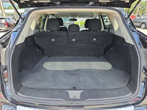 Used 2019 Nissan Murano SV FWD image 12