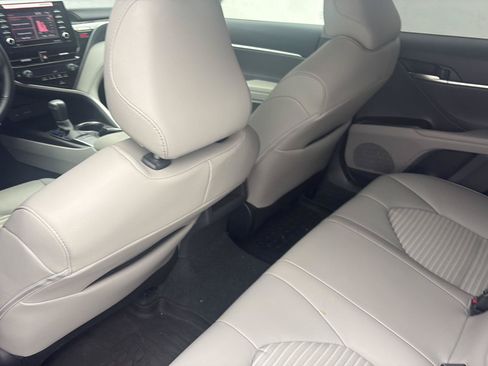 Used 2024 Toyota Camry SE FWD image 19