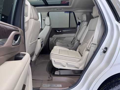 Certified 2022 GMC Yukon Denali image 13
