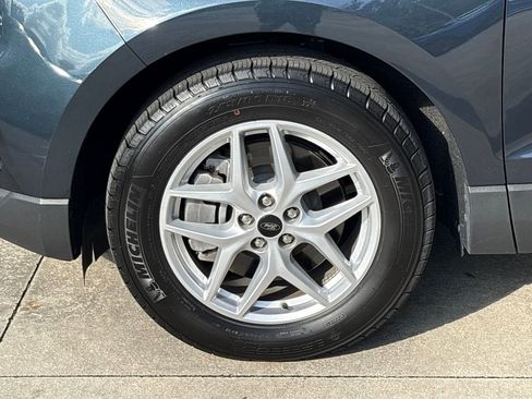 Certified 2024 Ford Edge SEL w/ Convenience Package image 11