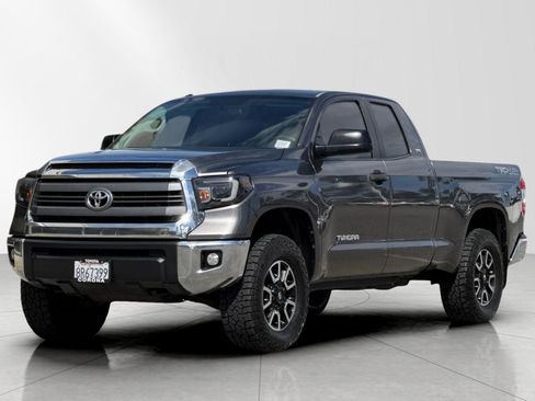 Used 2014 Toyota Tundra SR5 w/ TRD Off Road Package image 7