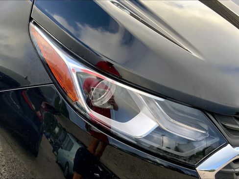 Used 2021 Chevrolet Equinox LT FWD image 27