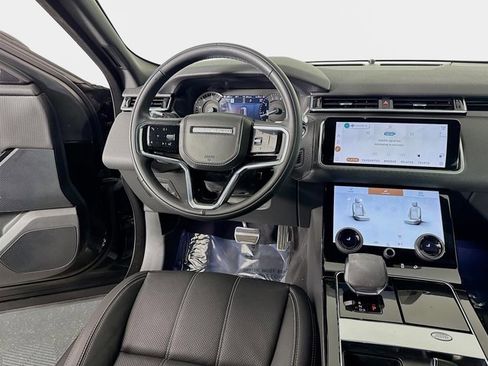 Certified 2023 Land Rover Range Rover Velar R-Dynamic S image 25