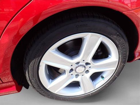 Used 2011 Mercedes-Benz C 300 4MATIC Sedan image 7