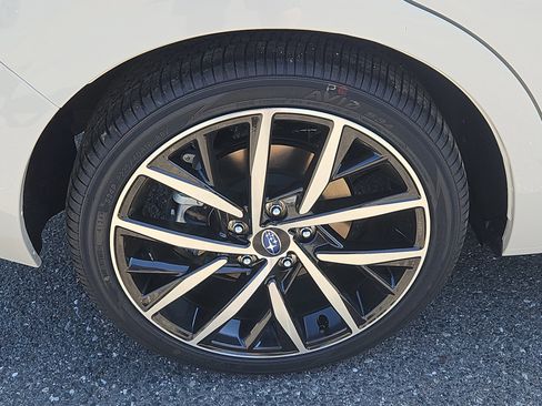 Used 2025 Subaru Impreza 2.0i Sport image 3