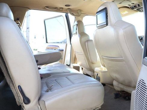 Used 2002 Ford Excursion Limited image 26