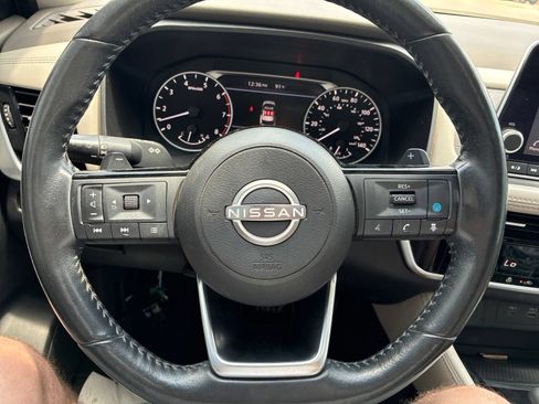 Used 2023 Nissan Rogue SL FWD image 13