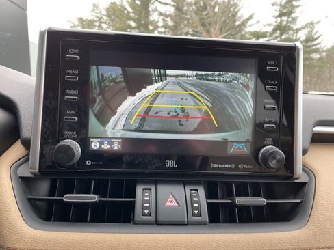 Used 2021 Toyota RAV4 Limited image 25