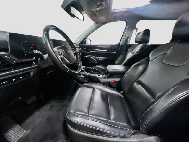 Used 2024 Kia Telluride S w/ S Sunroof Package FWD image 22
