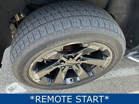 Used 2018 Chevrolet Tahoe Premier AWD/4WD image 6