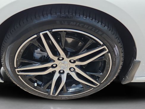 Certified 2021 Honda Accord Touring image 10