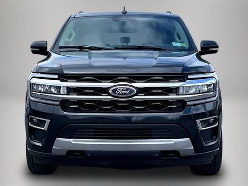 Used 2022 Ford Expedition Limited AWD/4WD image 3